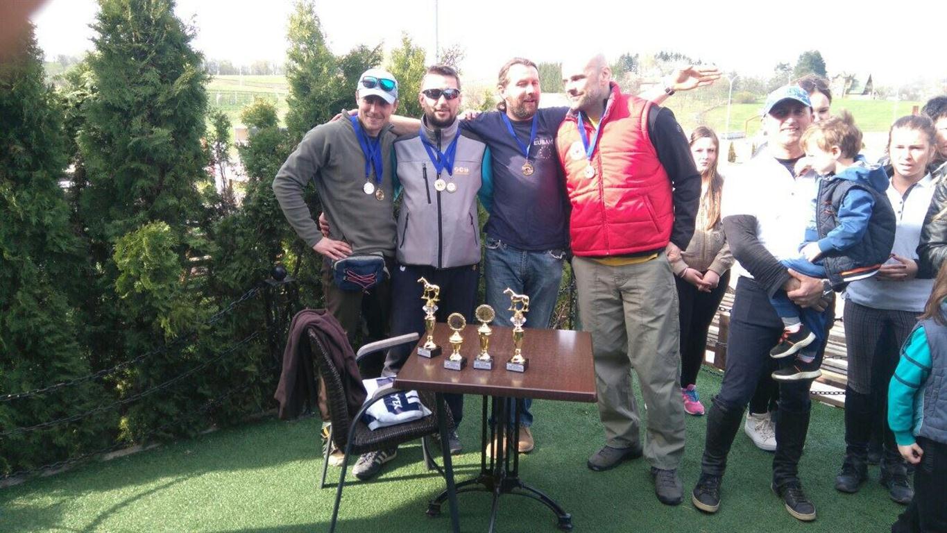 Odličan nastup Konjičkog kluba “Visoko” na endurance utrci u Banjoj Luci nagrađen mnoštvom pehara i medalja