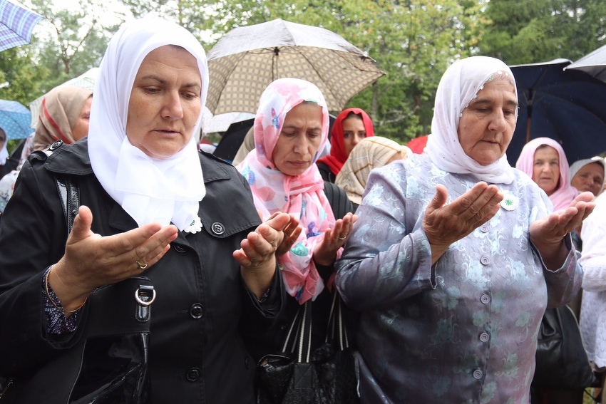 Majke Srebrenice traže da se Općina Visoko i načelnica Babić izvine porodicama žrtava genocida