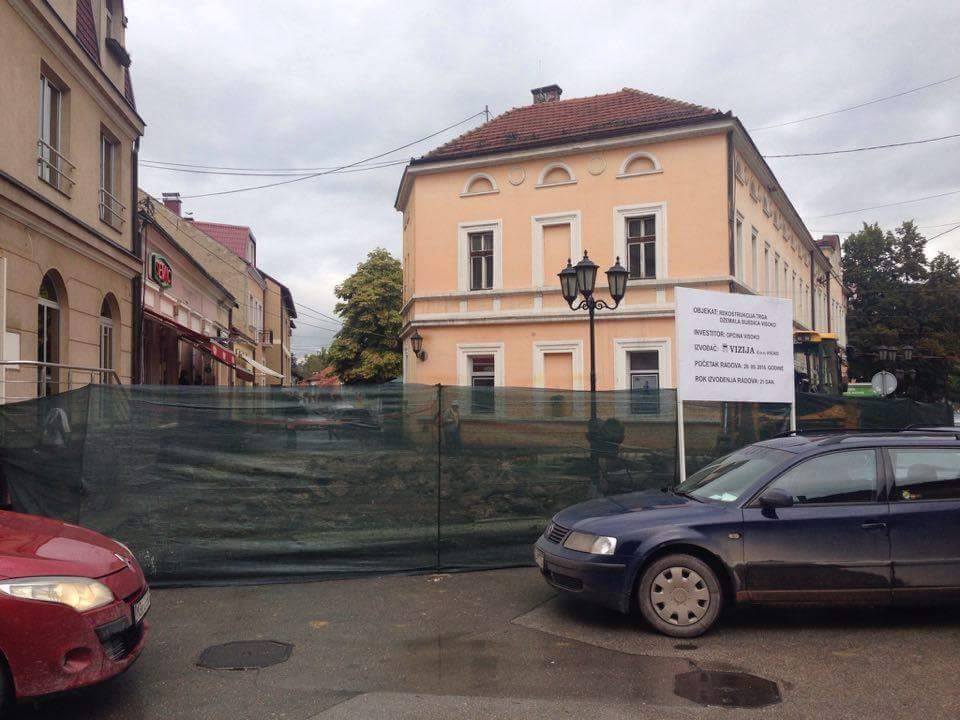 Počela rekonstrukcija Trga Džemala Bijedića čije pitanje je aktualizirao Šćepanović (SDP) i MZ Centar 2013.
