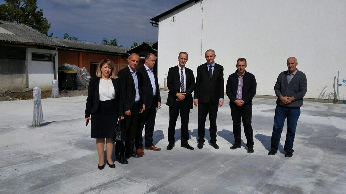 ZDK: Ministar obrazovanja posjetio školske objekte u općinama Kakanj, Vareš i Tešanj