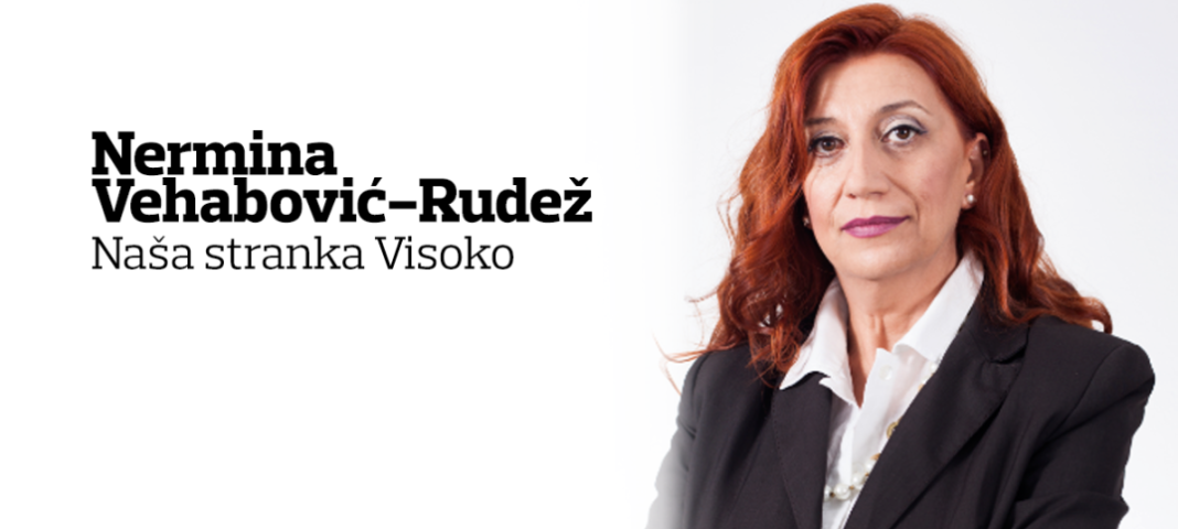 Nermina Vehabović Rudež: Nepropisno parkirana vozila u centru Visokog ugrožavaju pješake, tražimo hitno njihovo uklanjanje!