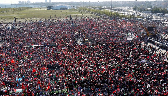 Desetine hiljada Turaka u Istanbulu na mitingu podrške Palestincima