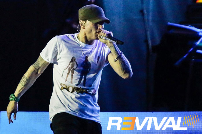 Lažni farmaceutski oglasi otkrili ime novog Eminemovog albuma?