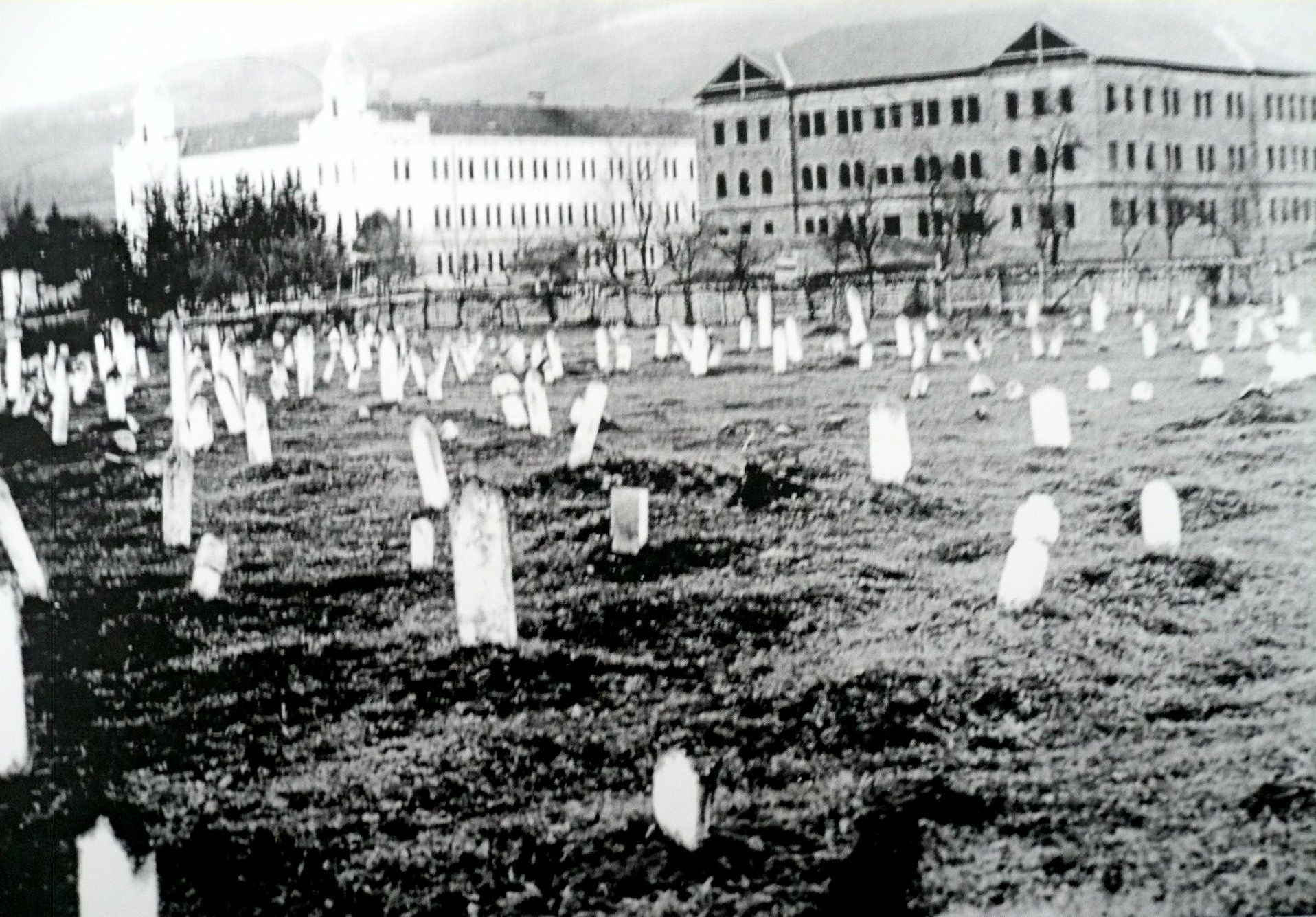 Tragom starih fotografija: Staro muslimansko groblje 1927. godine.