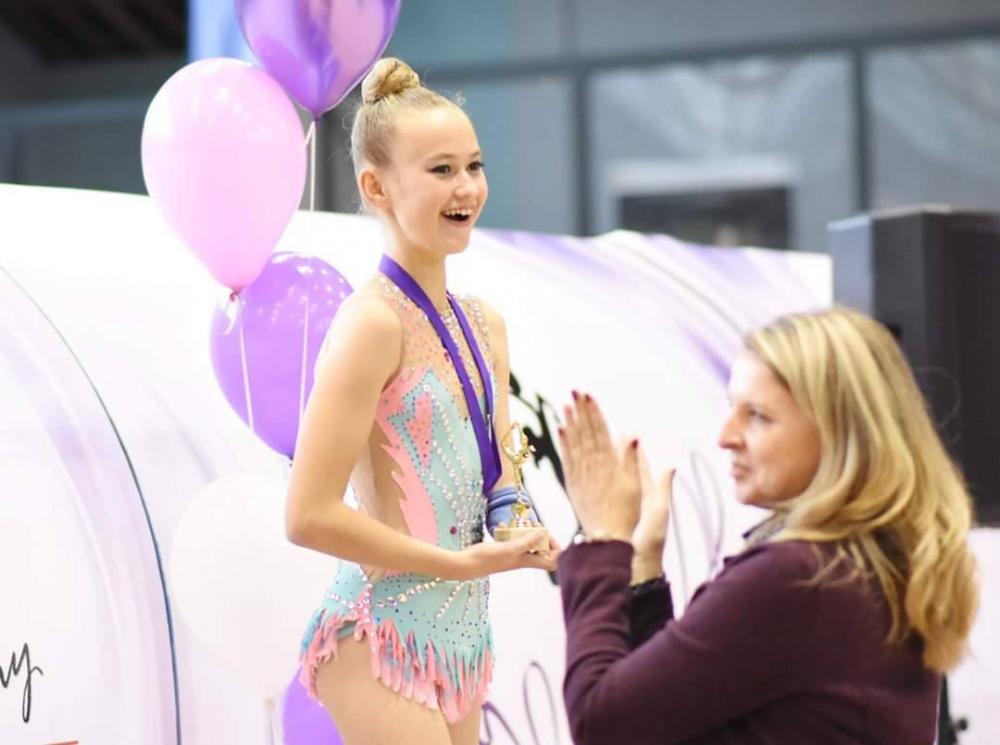 (FOTO) Oslobođenje / Visočka gimnastičarka Sara Bečarević je osvojila srebro i publiku u Sofiji