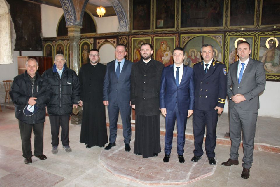 (FOTO+VIDEO) Premijer ZDK-a Mirza Ganić i ministar policije Dario Pekić posjetili Hram sv. Prokopija u Visokom