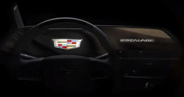 (VIDEO) Cadillac će biti prvi auto u svijetu koji će imati zakrivljeni OLED zaslon