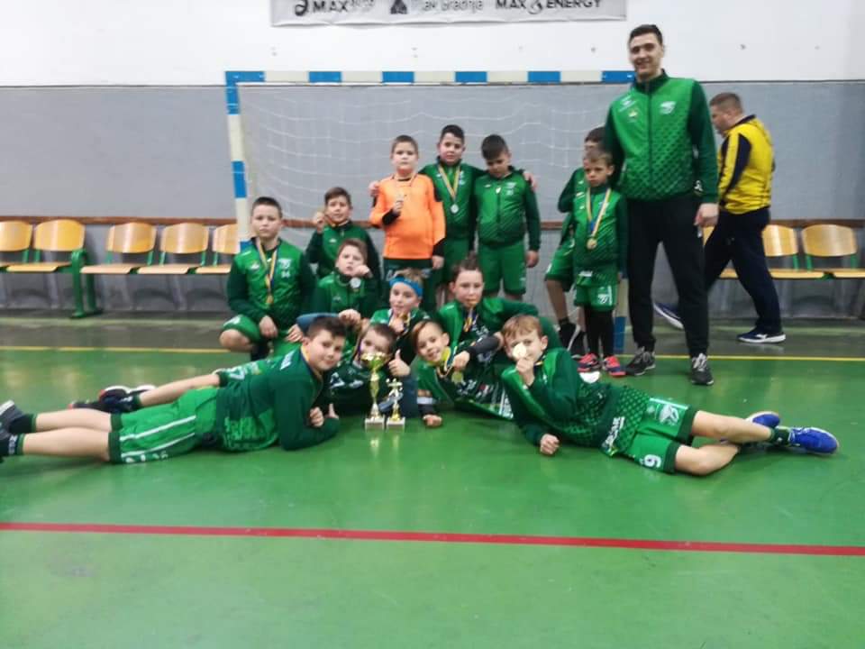 Mladi visočki rukometaši osvojili turnir u mini-rukometu u Gračanici
