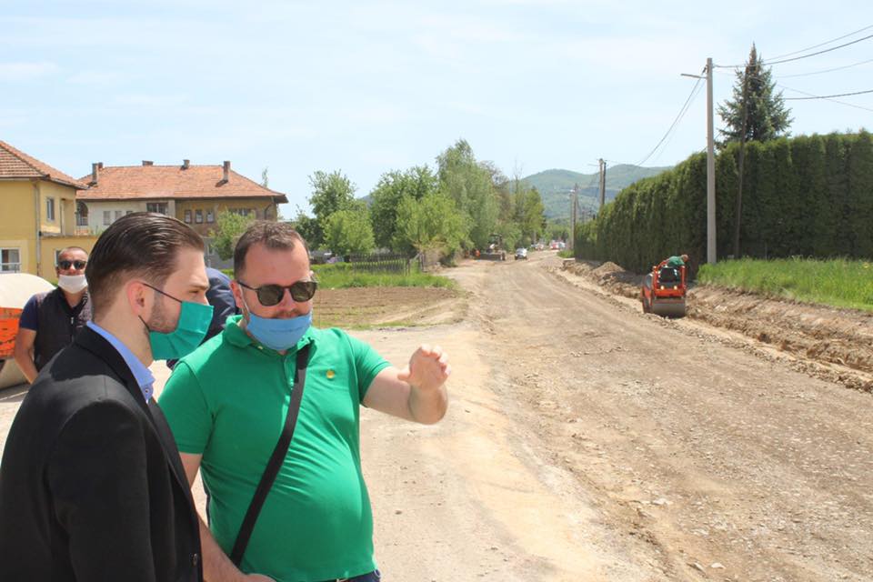 Ministar Isak obišao radove na rekonstrukciji ceste u Moštru kod Visokog