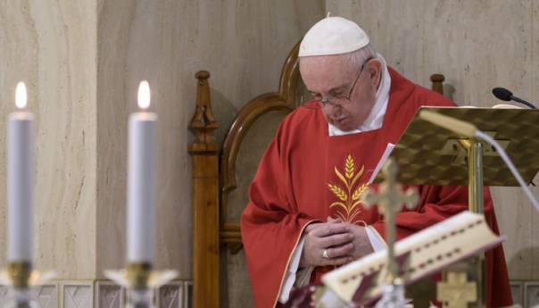 Katolici i muslimani zajedno: Molitvi za kraj pandemije pridružio se i Papa