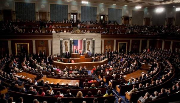 Donji dom Kongresa SAD-a usvojio zakon o 715 milijardi dolara ulaganja u infrastrukturu