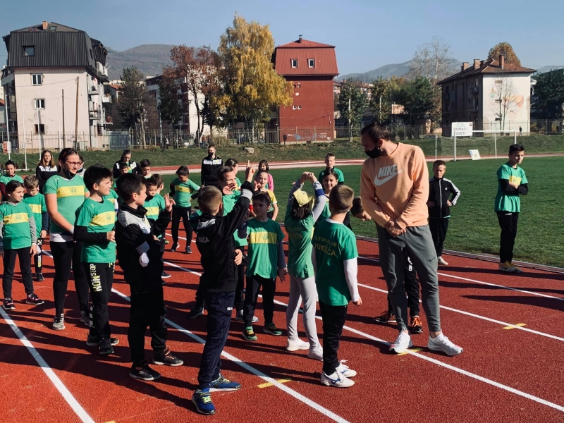 Amel Tuka svečano otvorio novu atletsku stazu na stadionu “Hakija Mršo”