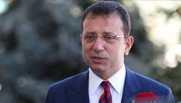 Gradonačelnik Istanbula traži zatvaranje grada: Pandemija van kontrole