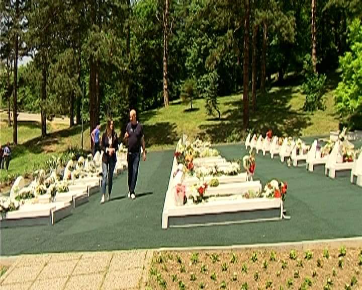 Sjećanje na mladost: Huso Muratović, Visočanin koji je iskopao 71 mezar za tuzlansku mladost pod kišom granata