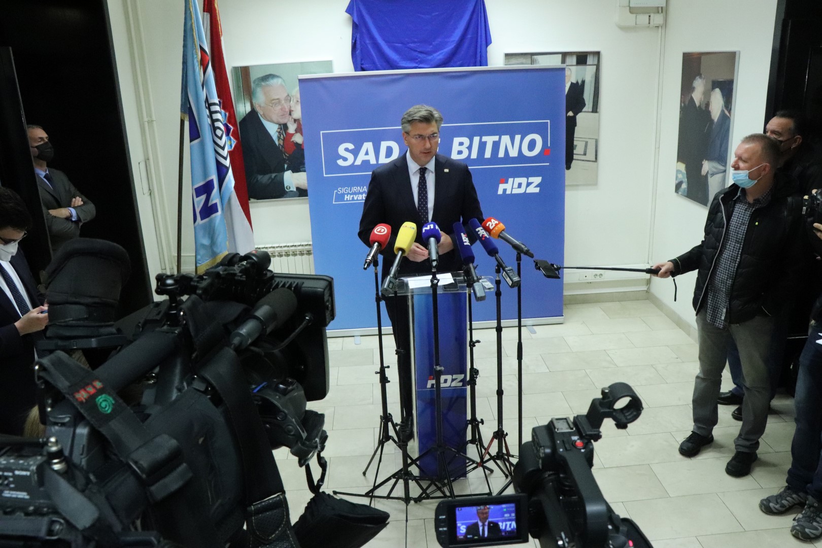Plenković: Sadašnje rukovodstvo HDZ-a nema veze s korupcijom u vrijeme Sanadera