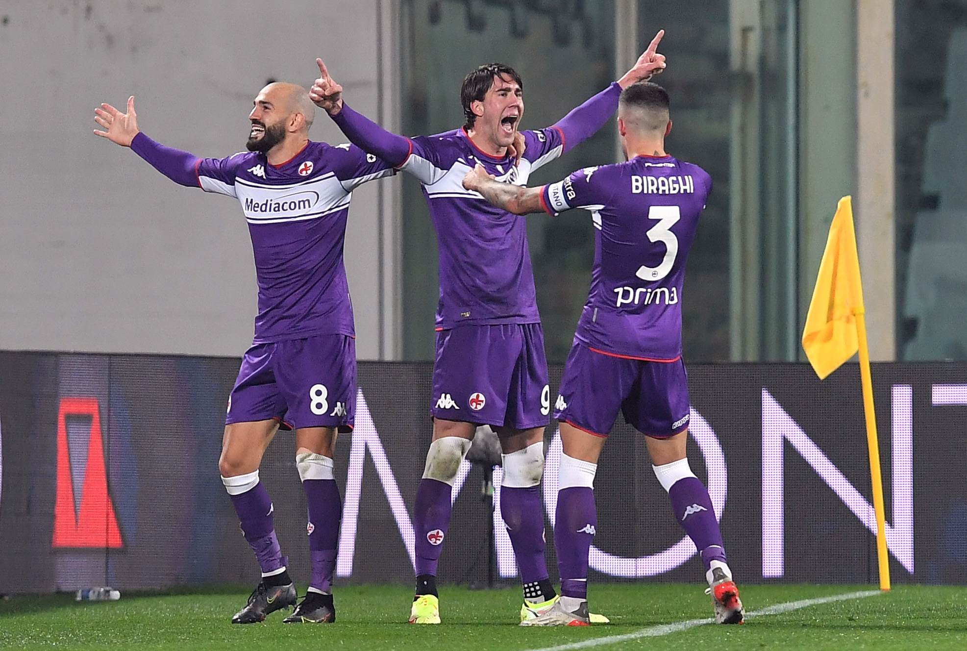 (VIDEO) Fiorentina srušila Milan