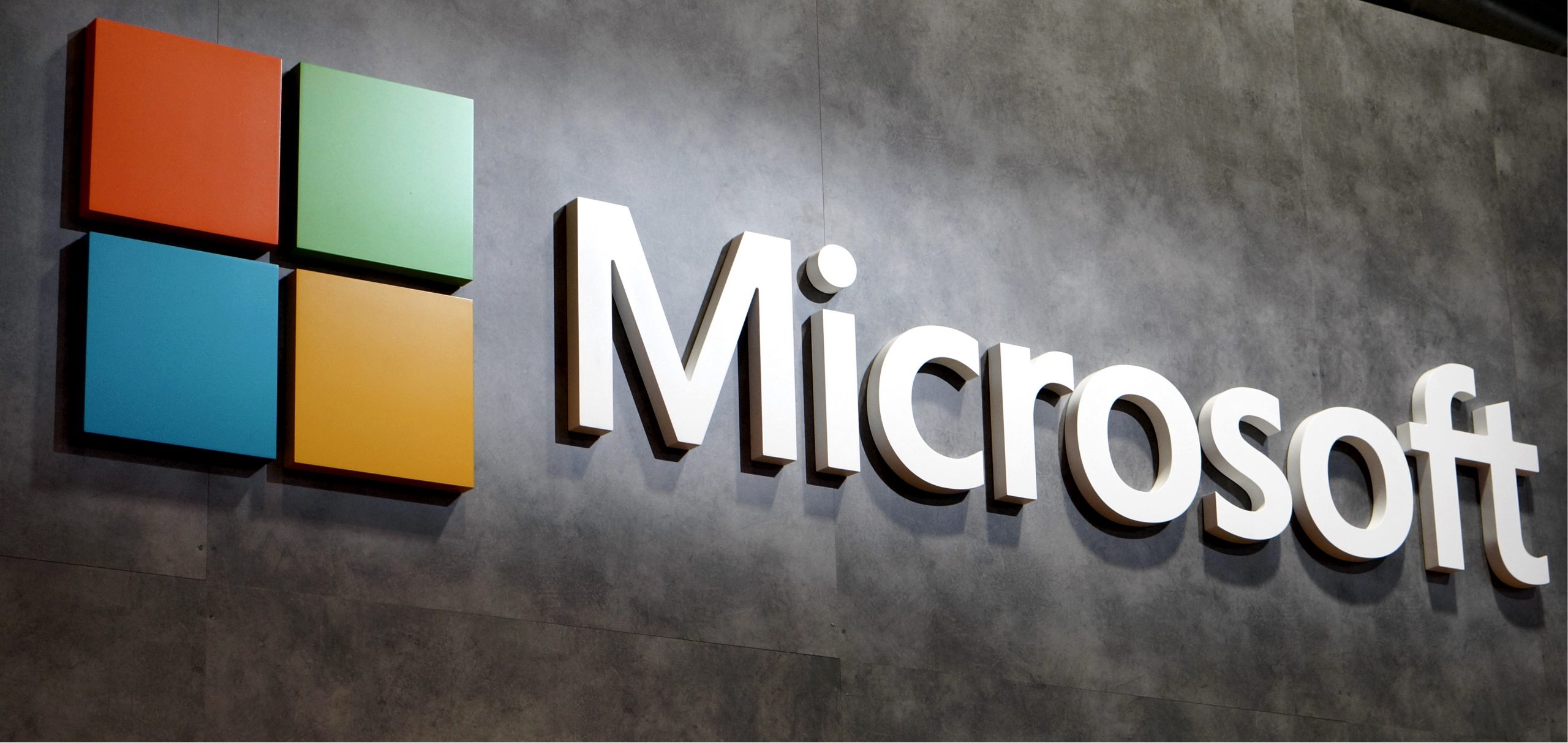 Tehnološki gigant Microsoft bilježi rast neto profita i prihoda
