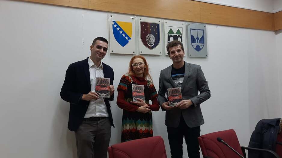U Sarajevu predstavljena knjiga “Nesalomljivi”, govori o istrajnosti ljudi tokom opsade