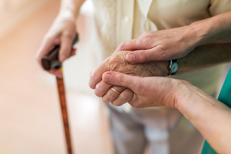 Više od 153 miliona ljudi širom svijeta bolovat će od demencije do 2050. godine
