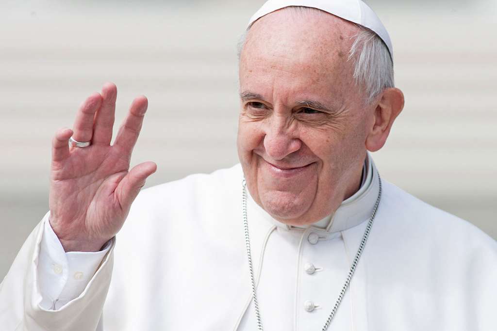 Papa Franjo: Roditelji gej djece trebaju ih podržati
