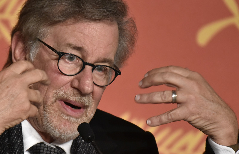 Spielberg negoduje zbog oštećenih kolega