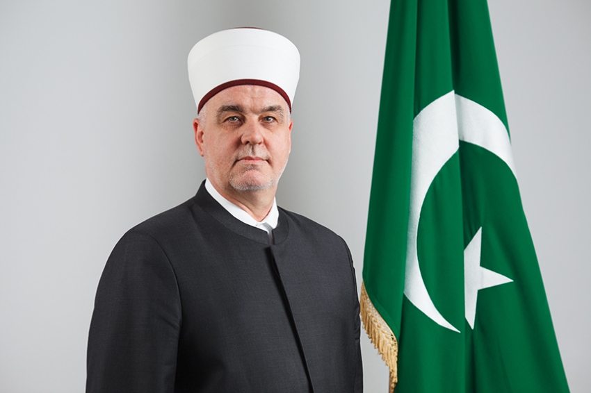 Reisu-l-ulema Kavazović: Ramazan prilika da muslimani potvrde svoju vjeru