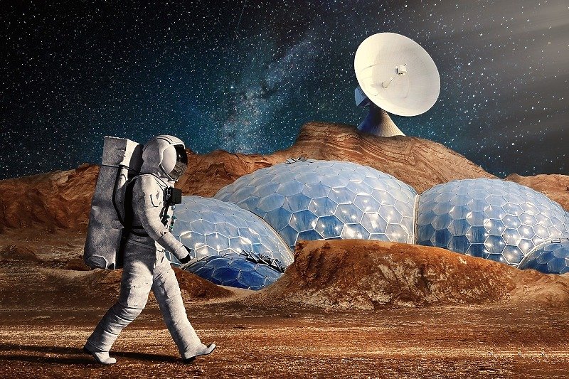 Musk: Ljudi će stići na površinu Marsa do kraja desetljeća