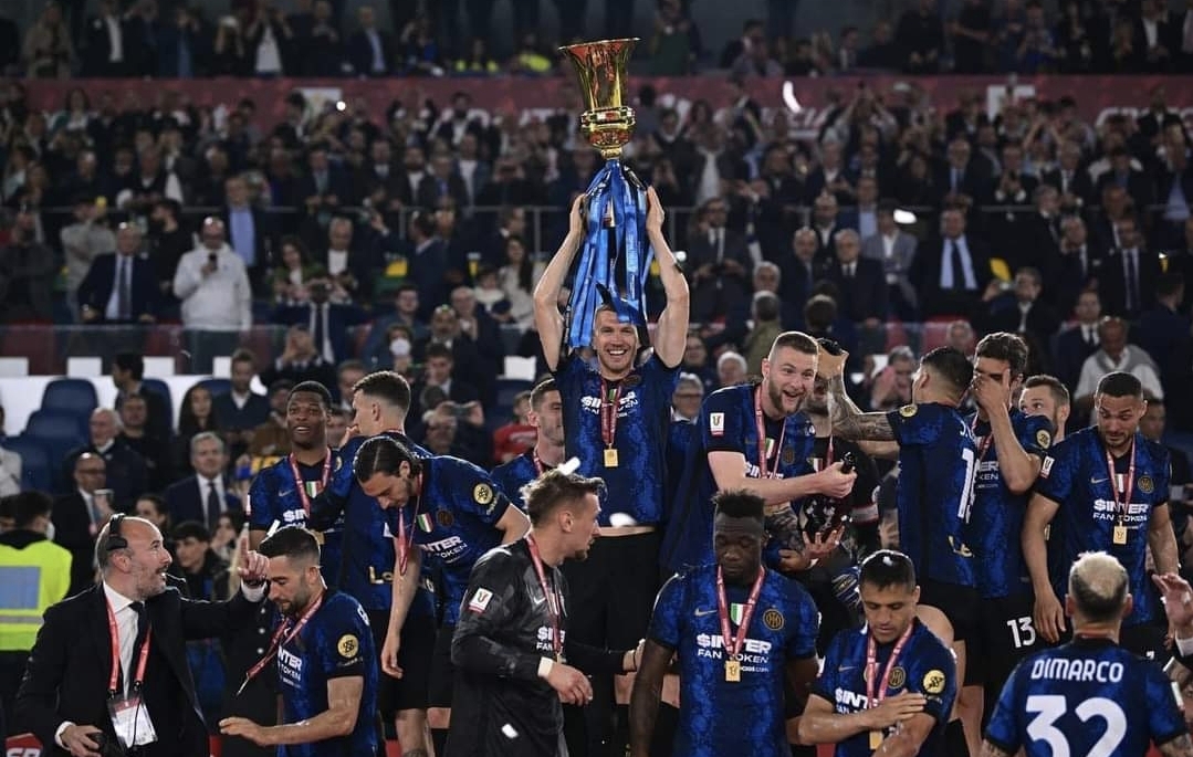 (VIDEO) Edin Džeko sa Interom osvojio Kup Italije