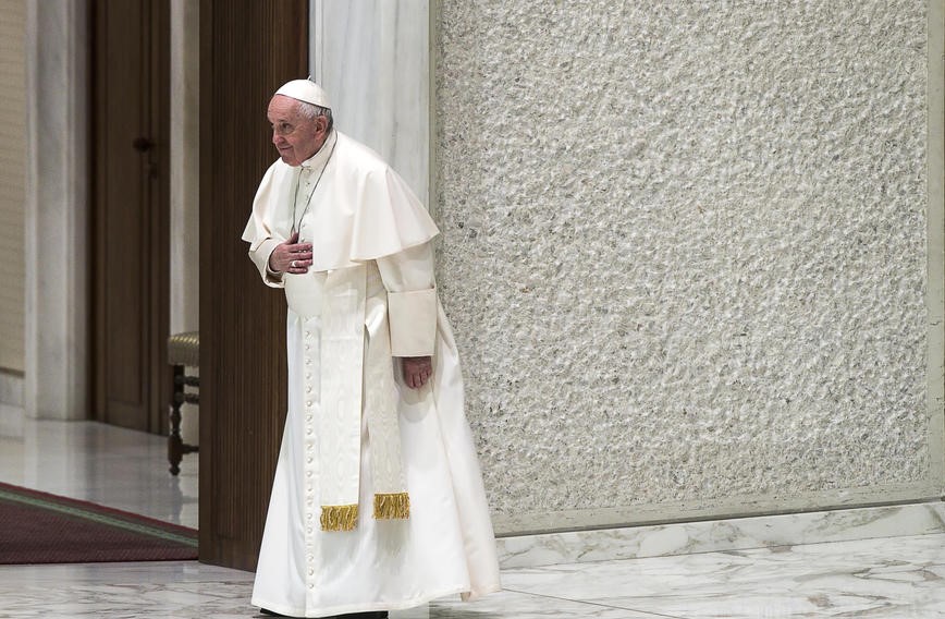 Papa Franjo želi posjetiti Moskvu radi razgovora o miru: Putin izbjegava sastanak