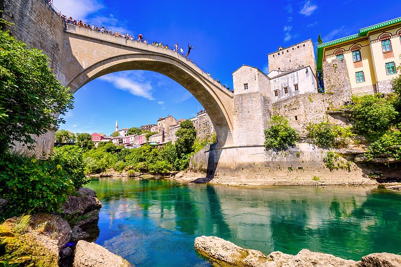 Španski El Pais svrstao Stari most u Mostaru među 20 najnevjerovatnijih mostova Evrope