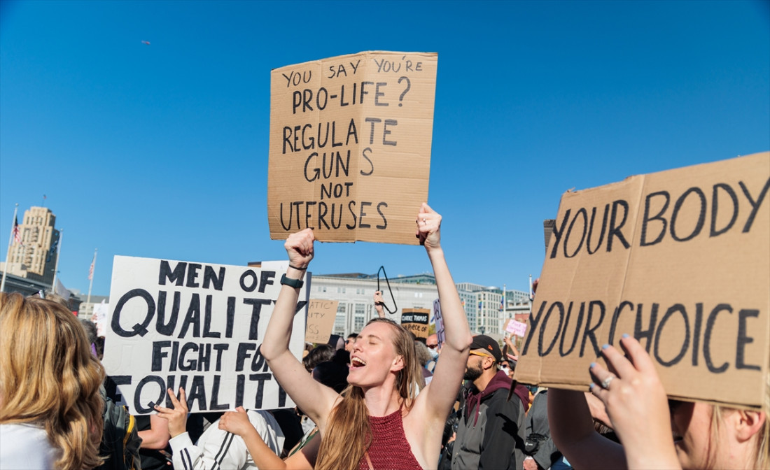 Širom SAD-a protesti zbog ukidanja ustavnog prava na abortus
