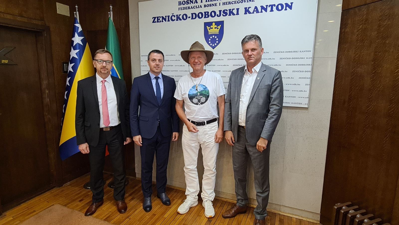 Gradonačelnik Ganić u sjedištu Vlade ZDK: Naredne godine u Visokom veliki teniski turnir „Pyramid Cup 2023.“