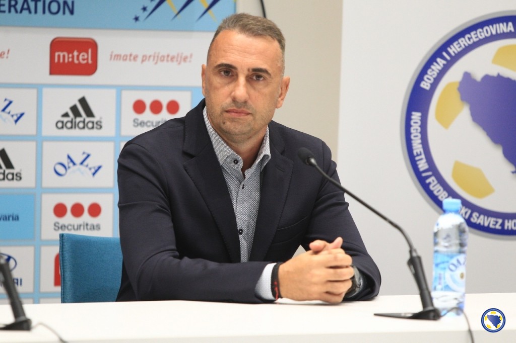 Petev objavio popis igrača za mečeve sa Crnom Gorom i Rumunjskom