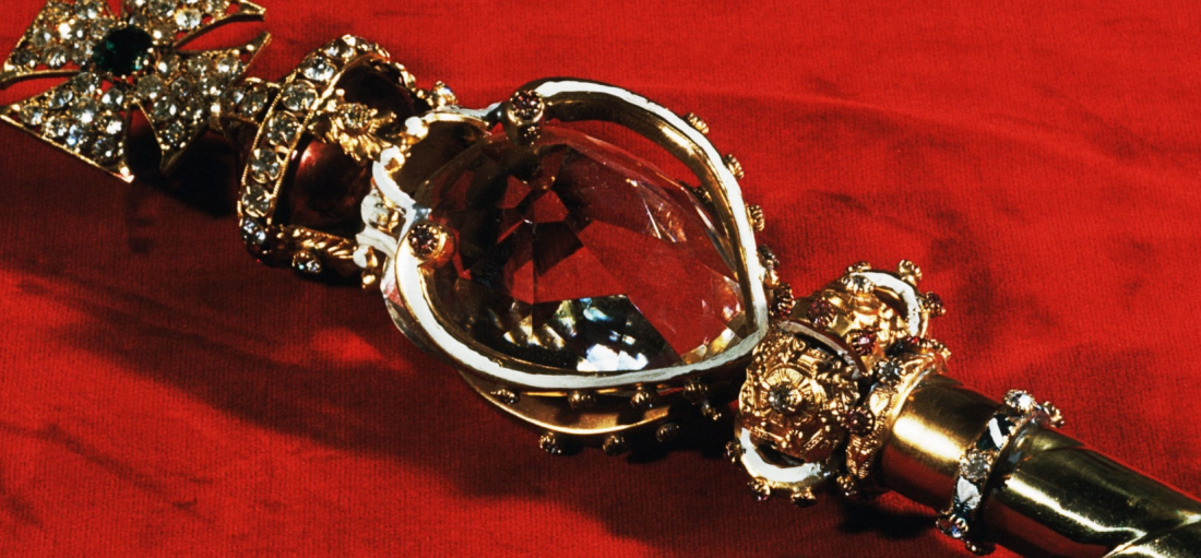 Dijamant iz Južne Afrike koji krasi žezlo i krunu britanskog monarha