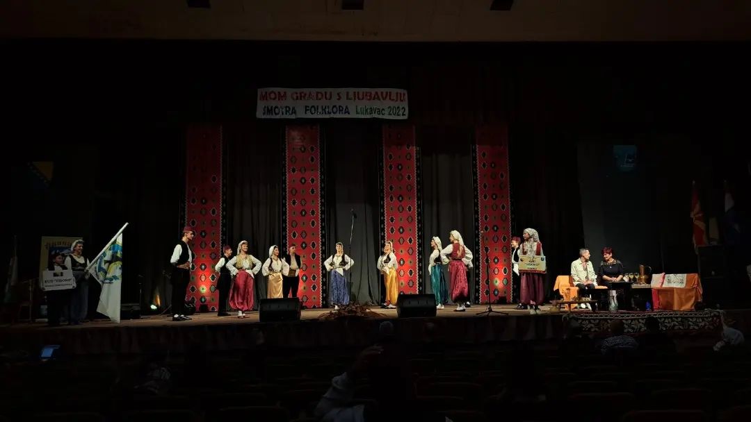 KUD “Visoko” nastupio na smotri folklora u Lukavcu