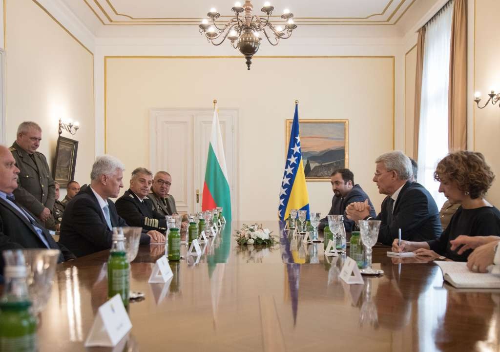 Džaferović zahvalio Bugarskoj za podršku putu BiH ka članstvu u EU i NATO-u