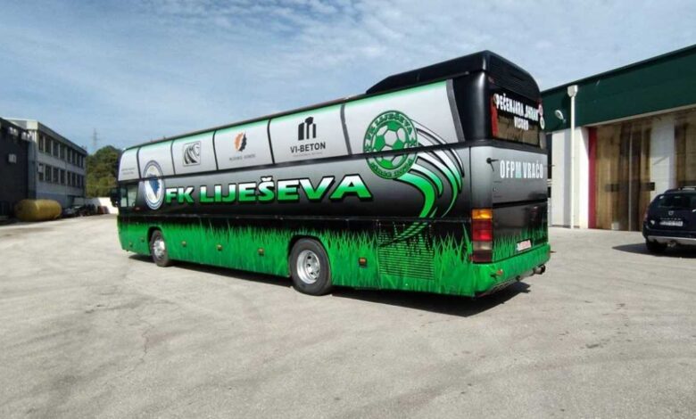 FK Liješeva vodeća ekipa ZDK dobila autobus