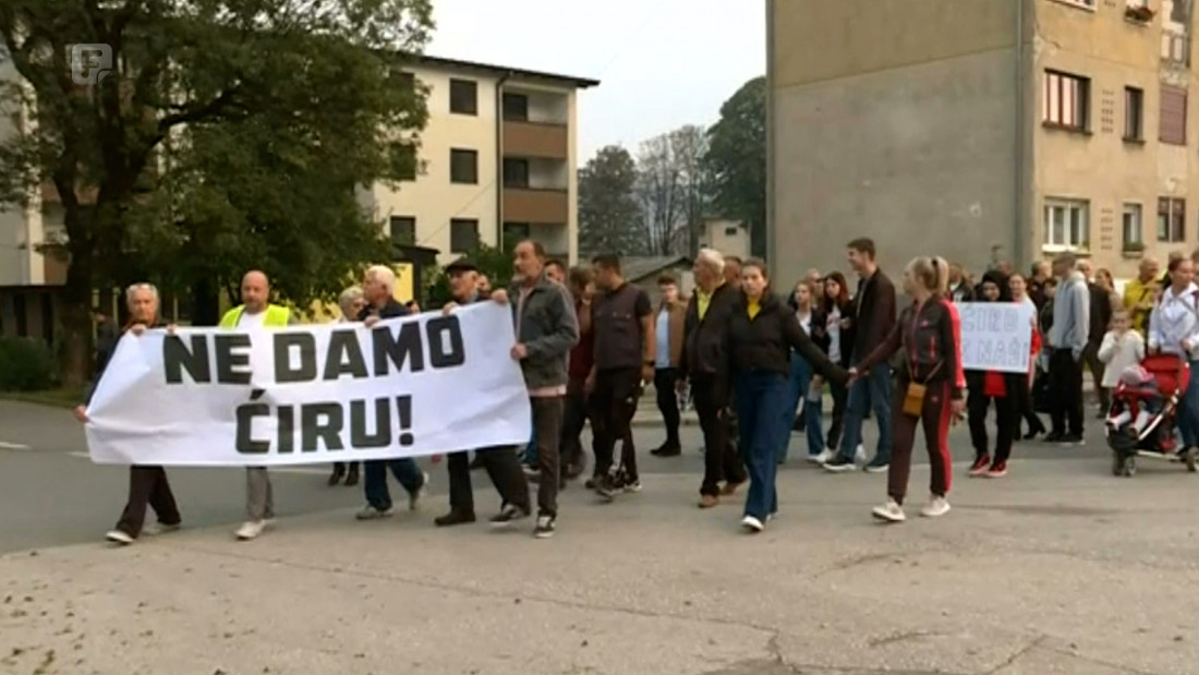 Protestna šetnja u Zavidovićima protiv prodaje ‘Ćire’