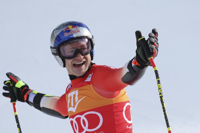 (VIDEO) Odermattu superveleslalom u Bormiju