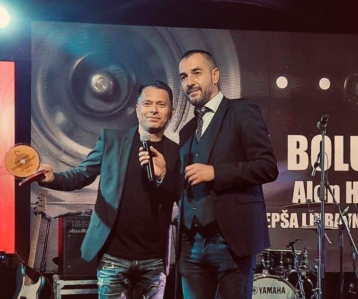 Alen Hrbinić dobio nagradu za hit godine