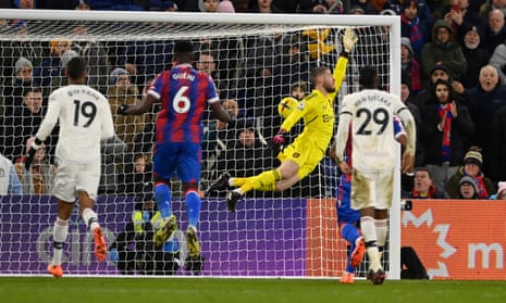 (VIDEO) Olise briljantnim golom zaustavio pobjednički niz Manchester Uniteda