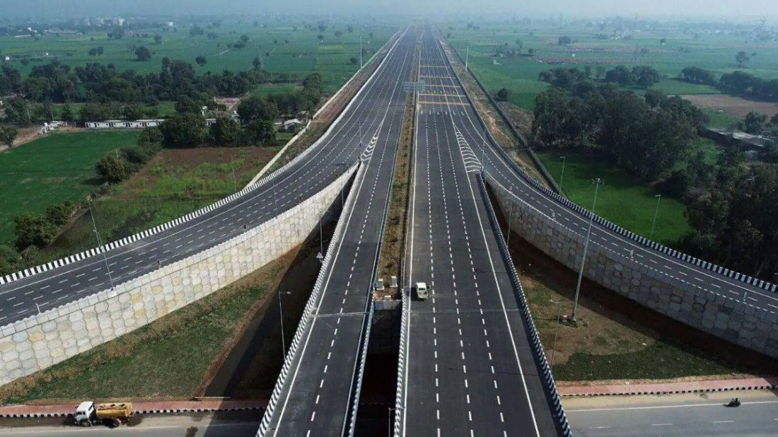 U Indiji otvorena prva dionica autoputa od New Delhija do Mumbaija
