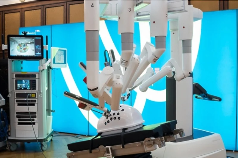 Beč: Roboti će djelimično zamijeniti hirurge, uskoro prva robotizirana operacija