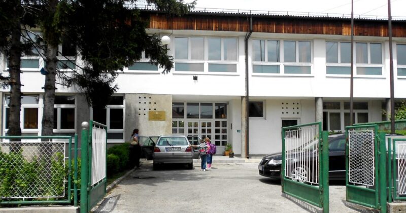 Osnovna škola "Safvet-beg Bašagić" Visoko