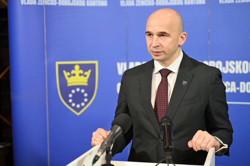 Nezir Pivić